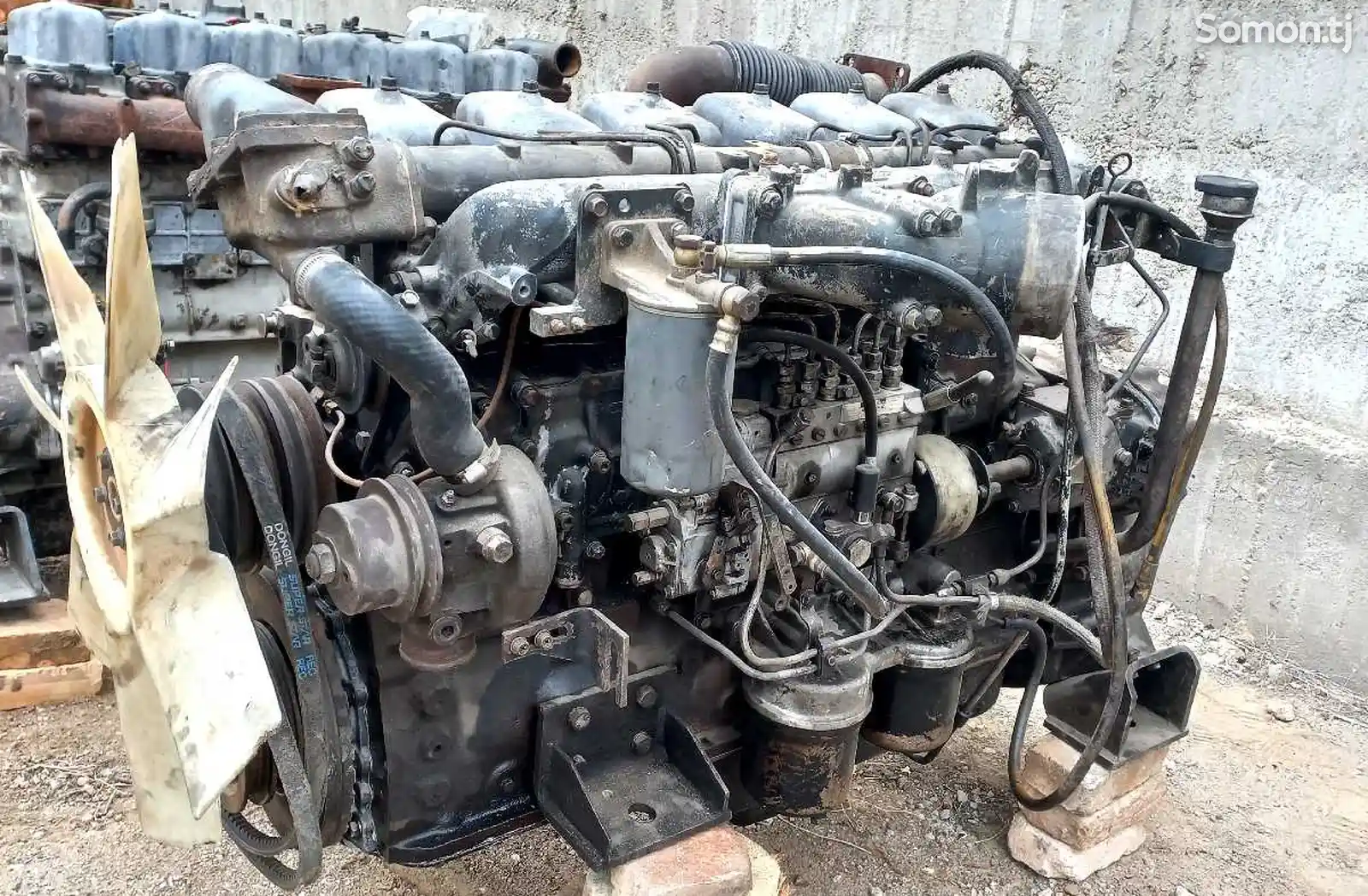 Мотор от экскаватора 3000 Hyundai-4