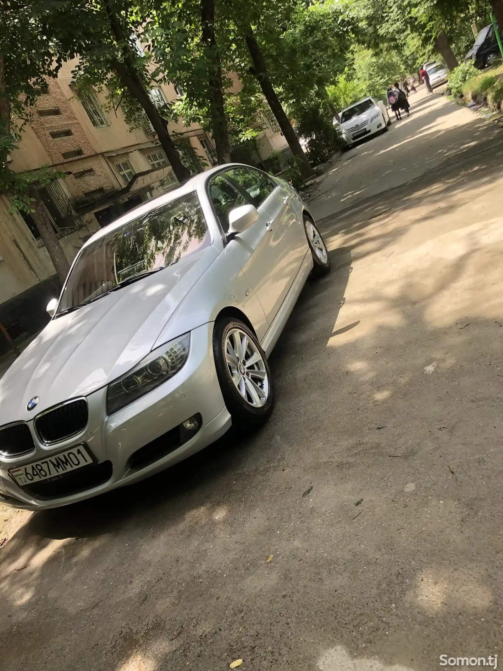 BMW 3 series, 2010-11