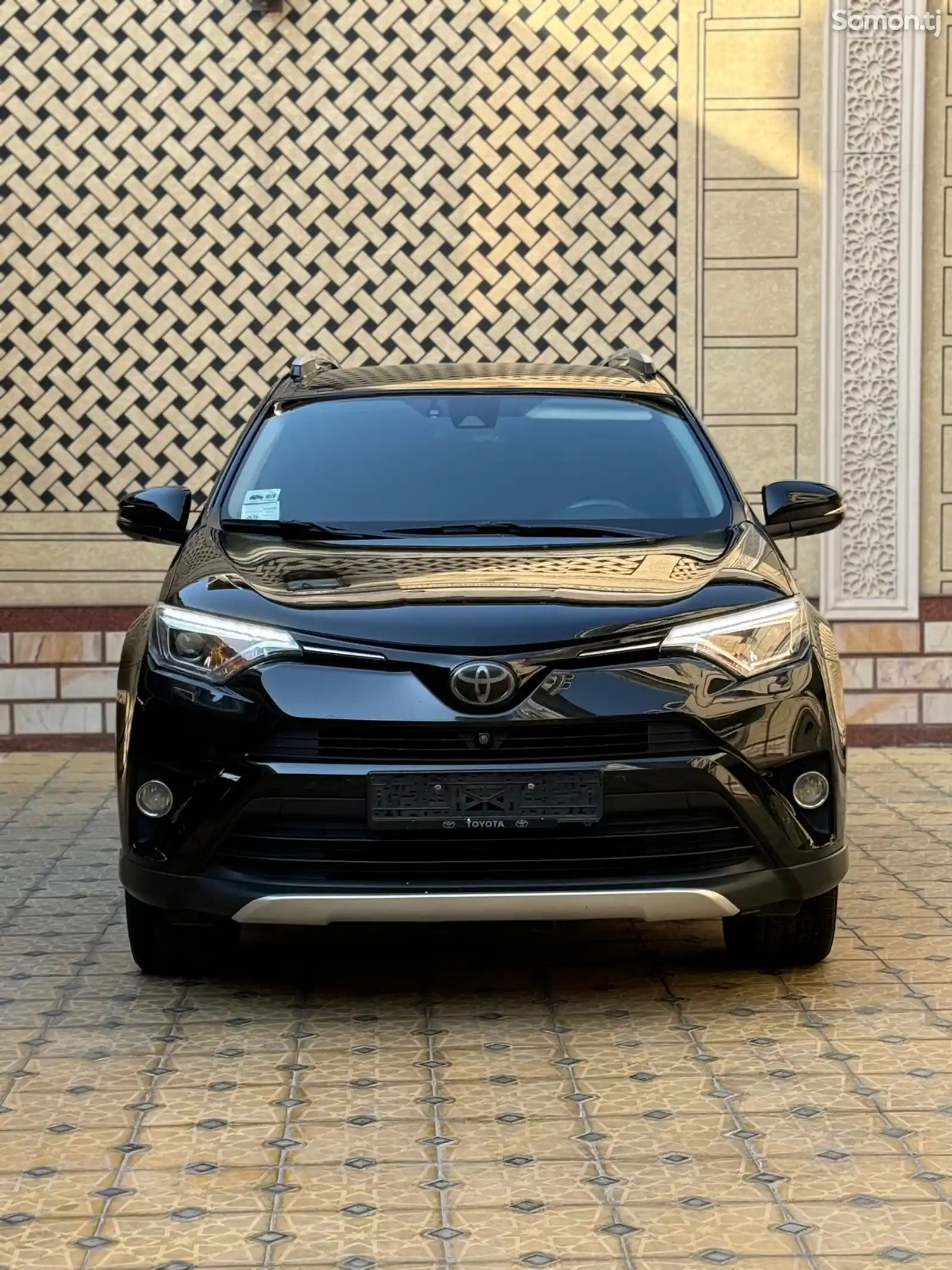 Toyota RAV 4, 2017-3