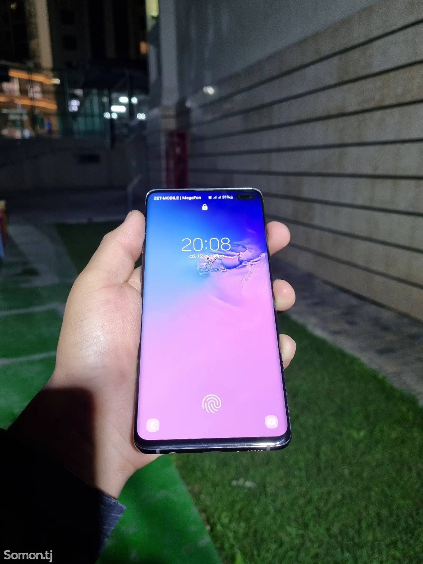 Samsung galaxy s10+-3