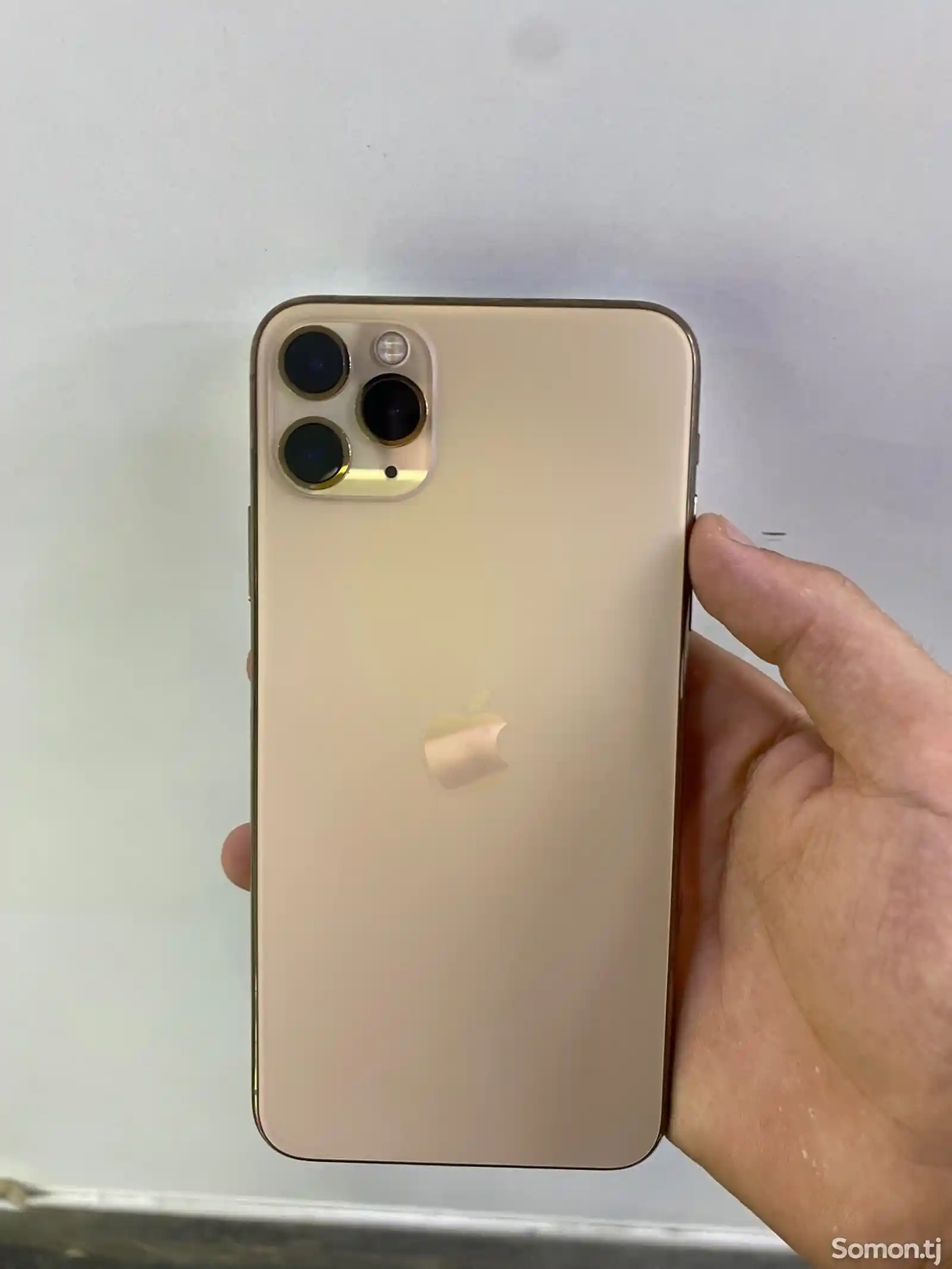 Apple iPhone 11 Pro Max, 64 gb, Gold-1