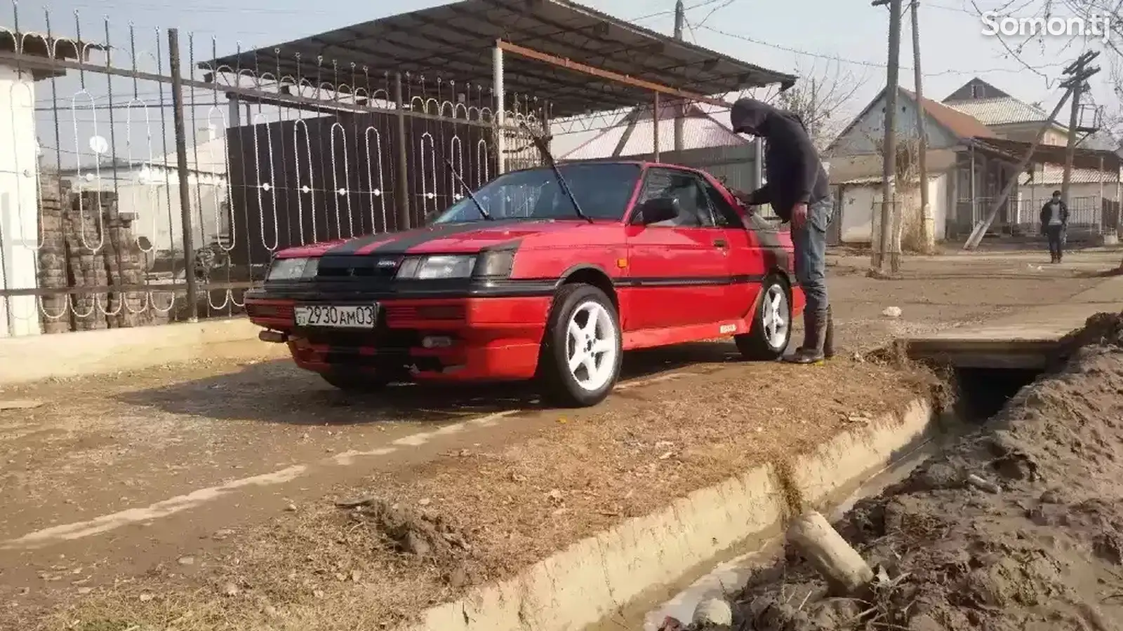 Nissan Sunny, 1990-1