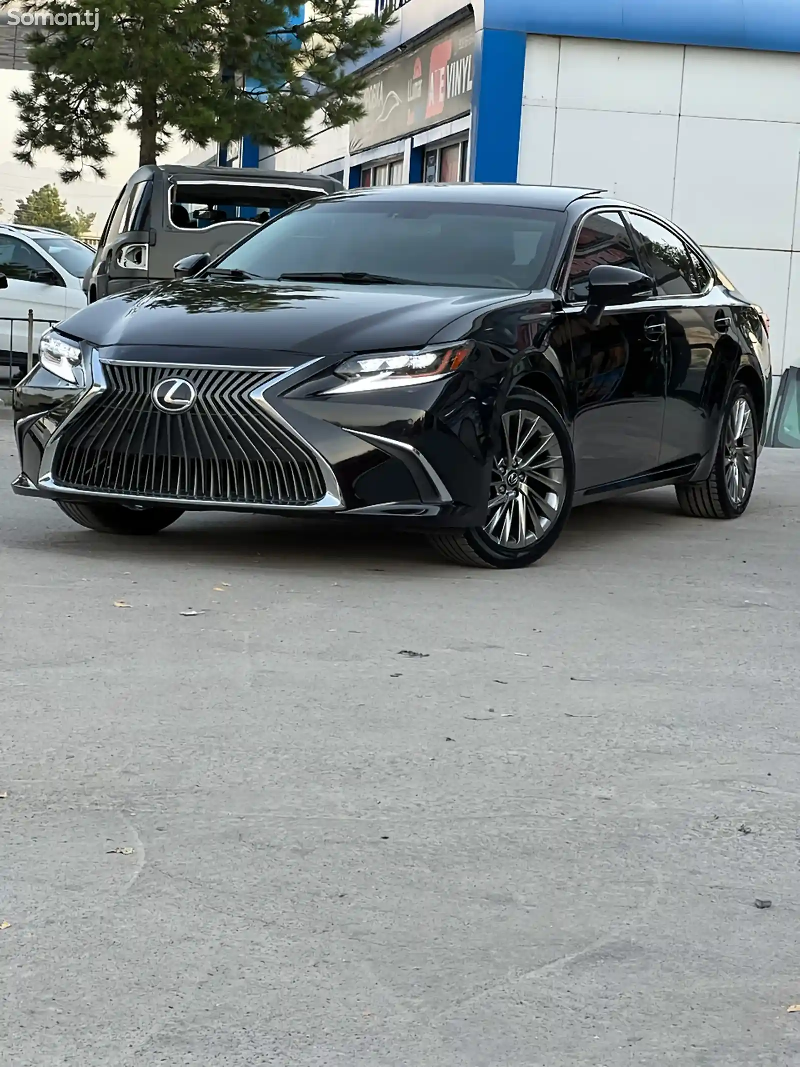 Lexus ES series, 2015-2