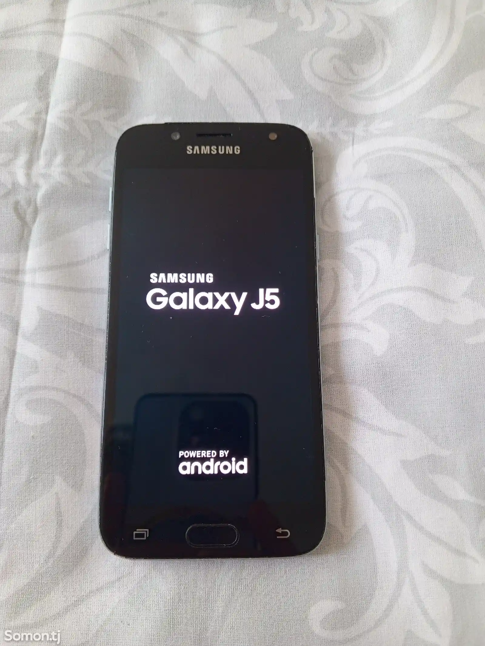 Samsung Galaxy j5-3