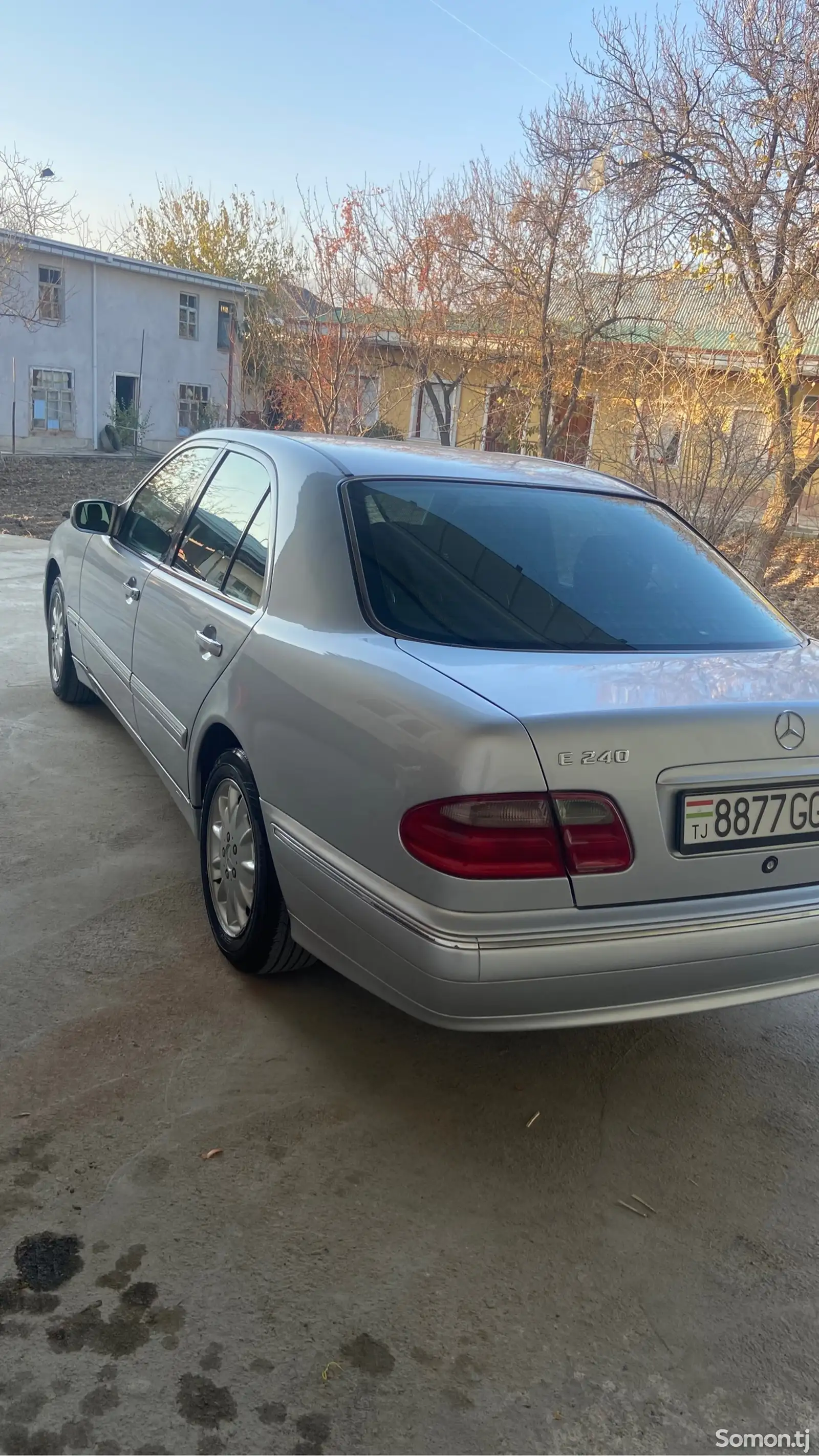 Mercedes-Benz E class, 2000-1