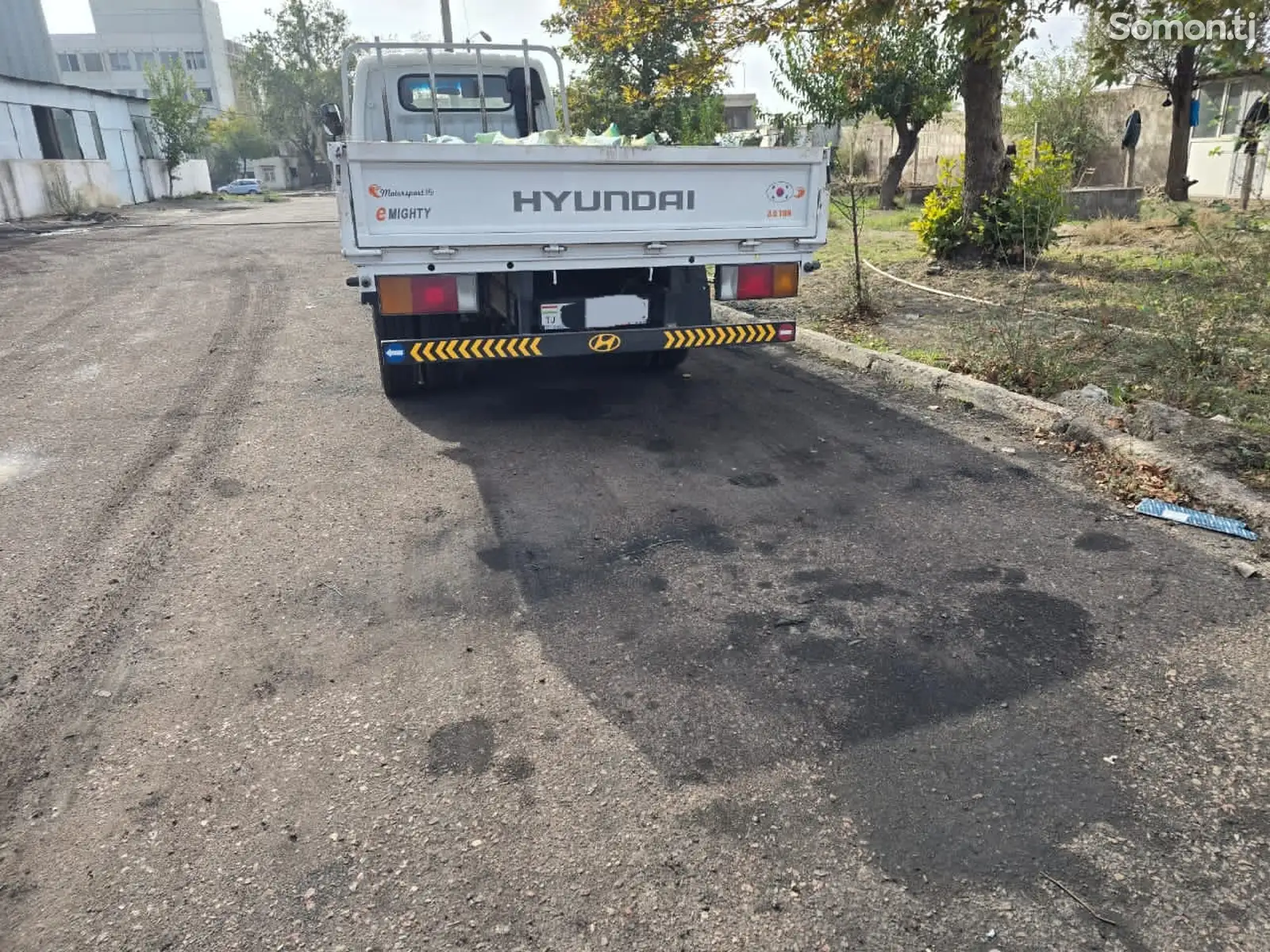 Бортовой автомобиль Hyundai Porter, 2010-1