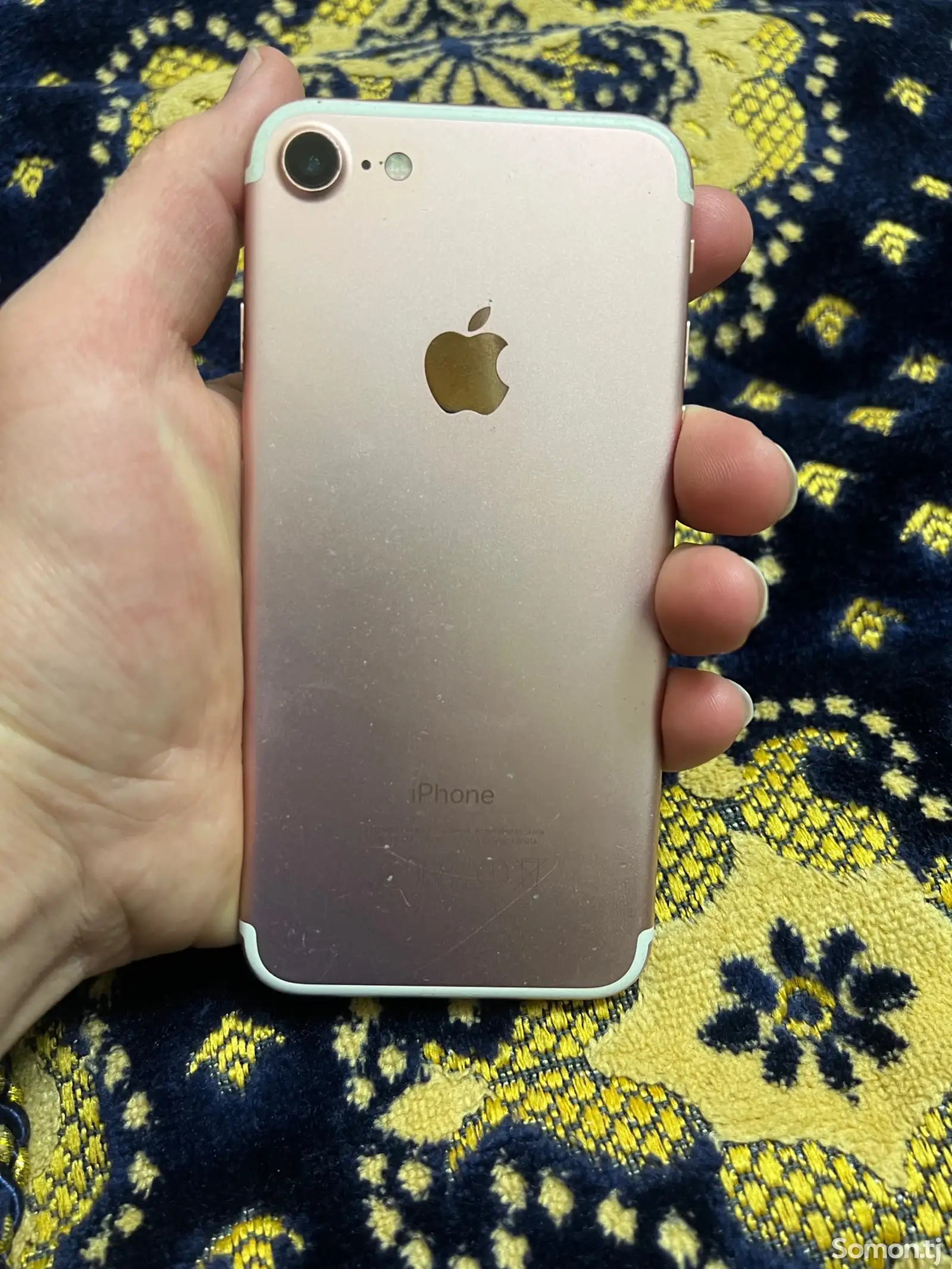 Apple iPhone 7, 32 gb-1