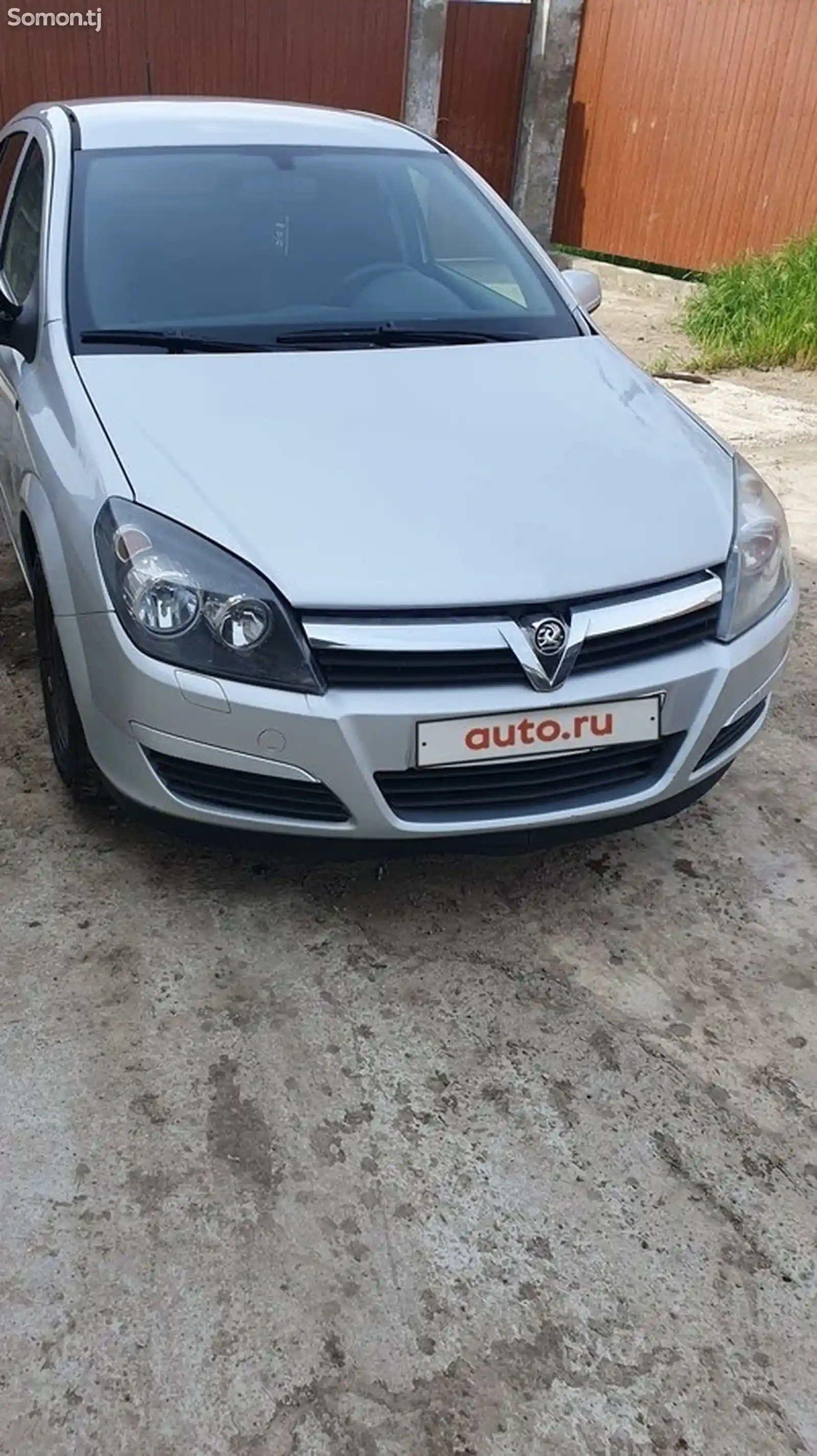 Облицовка от Opel Astra H-2