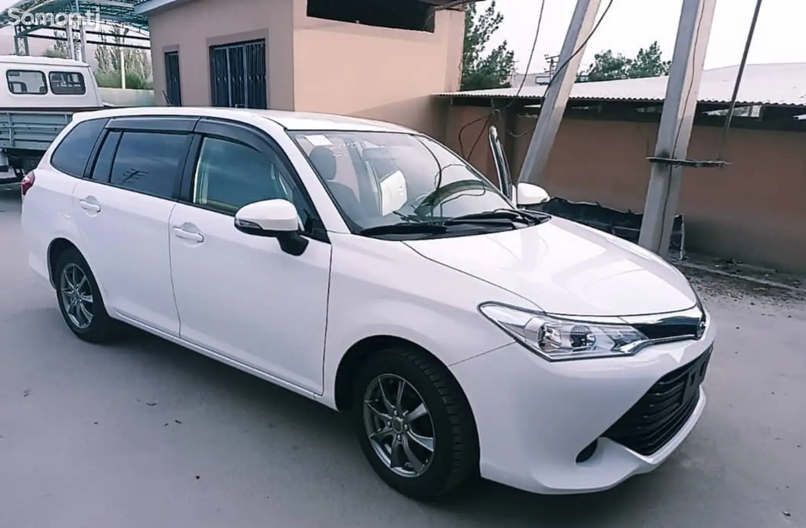 Toyota Fielder, 2015-1