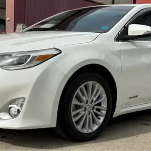 Toyota Avalon, 2013