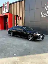 Toyota Camry, 2019-4