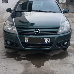 Opel Astra H, 2005