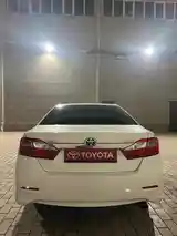 Toyota Camry, 2014-4