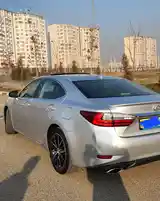 Lexus ES series, 2015-9