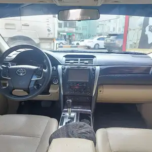 Toyota Camry, 2015