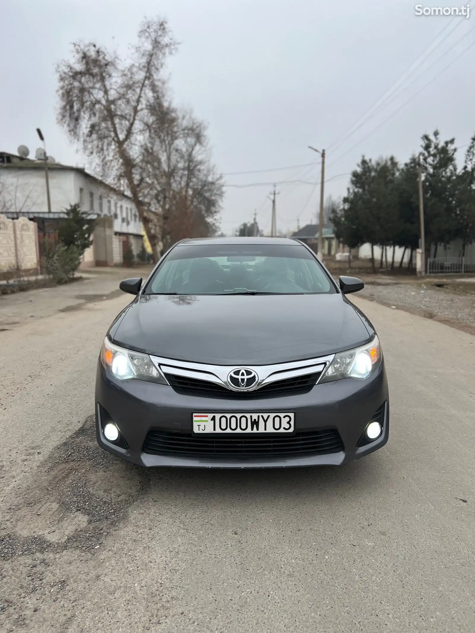 Toyota Camry, 2012-1