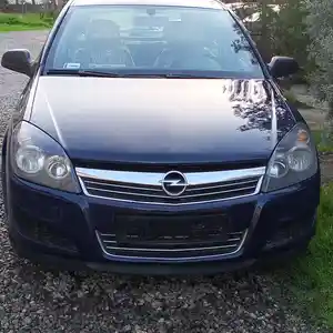 Opel Astra H, 2011