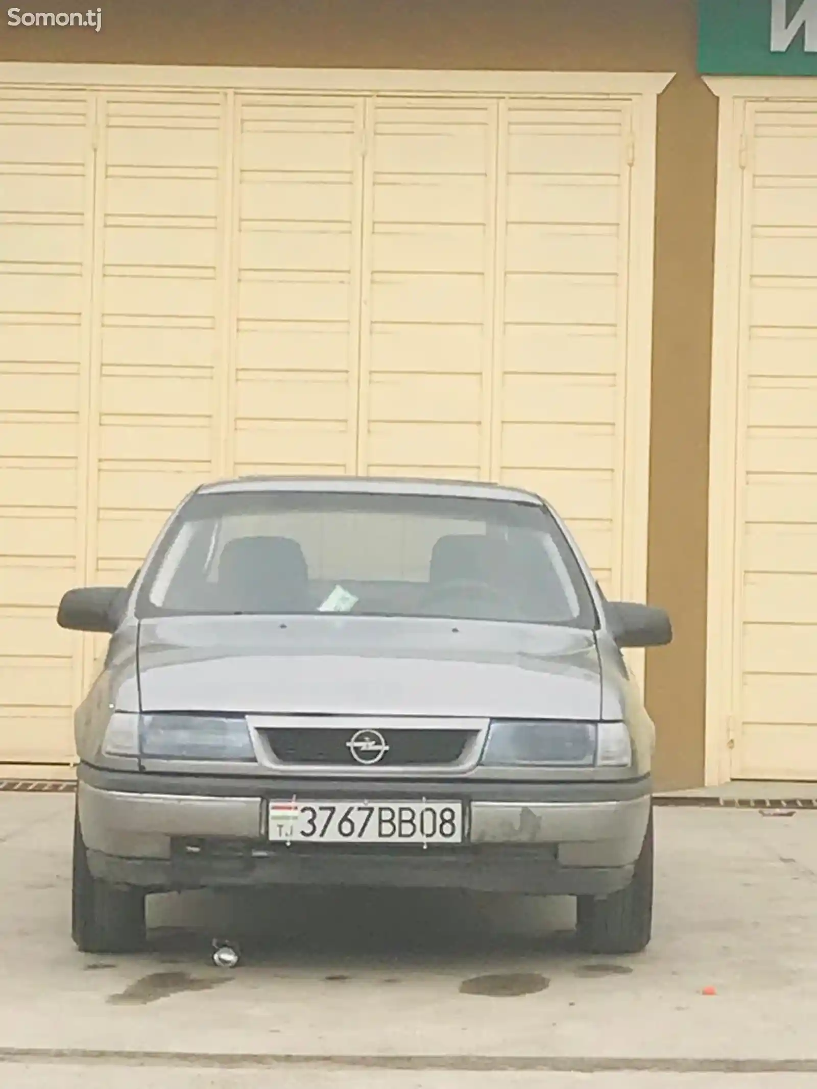 Opel Vectra A, 1992-5