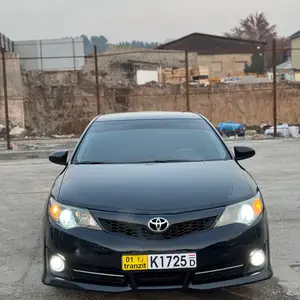 Toyota Camry, 2012