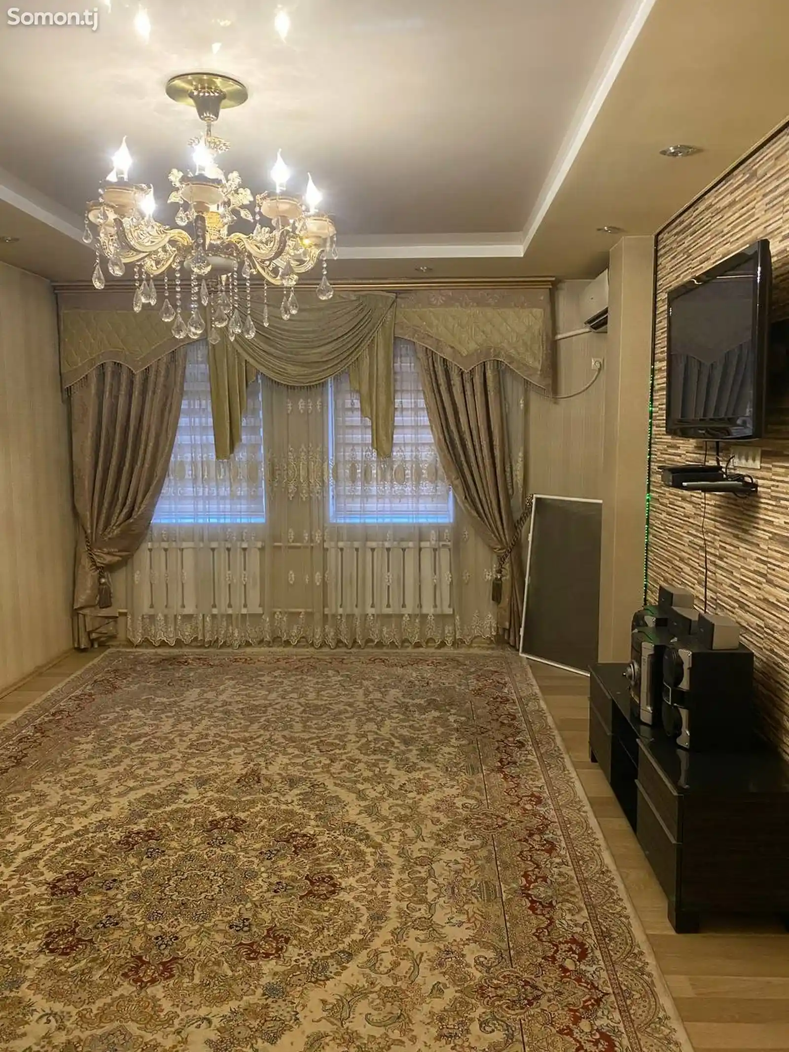 4-комн. квартира, 2 этаж, 150 м², 92 мкр-2