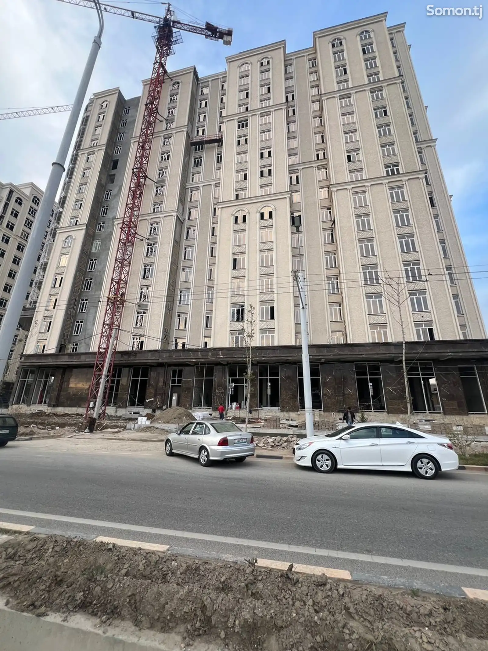 3-комн. квартира, 13 этаж, 92 м², 82 мкр қазоқон-1