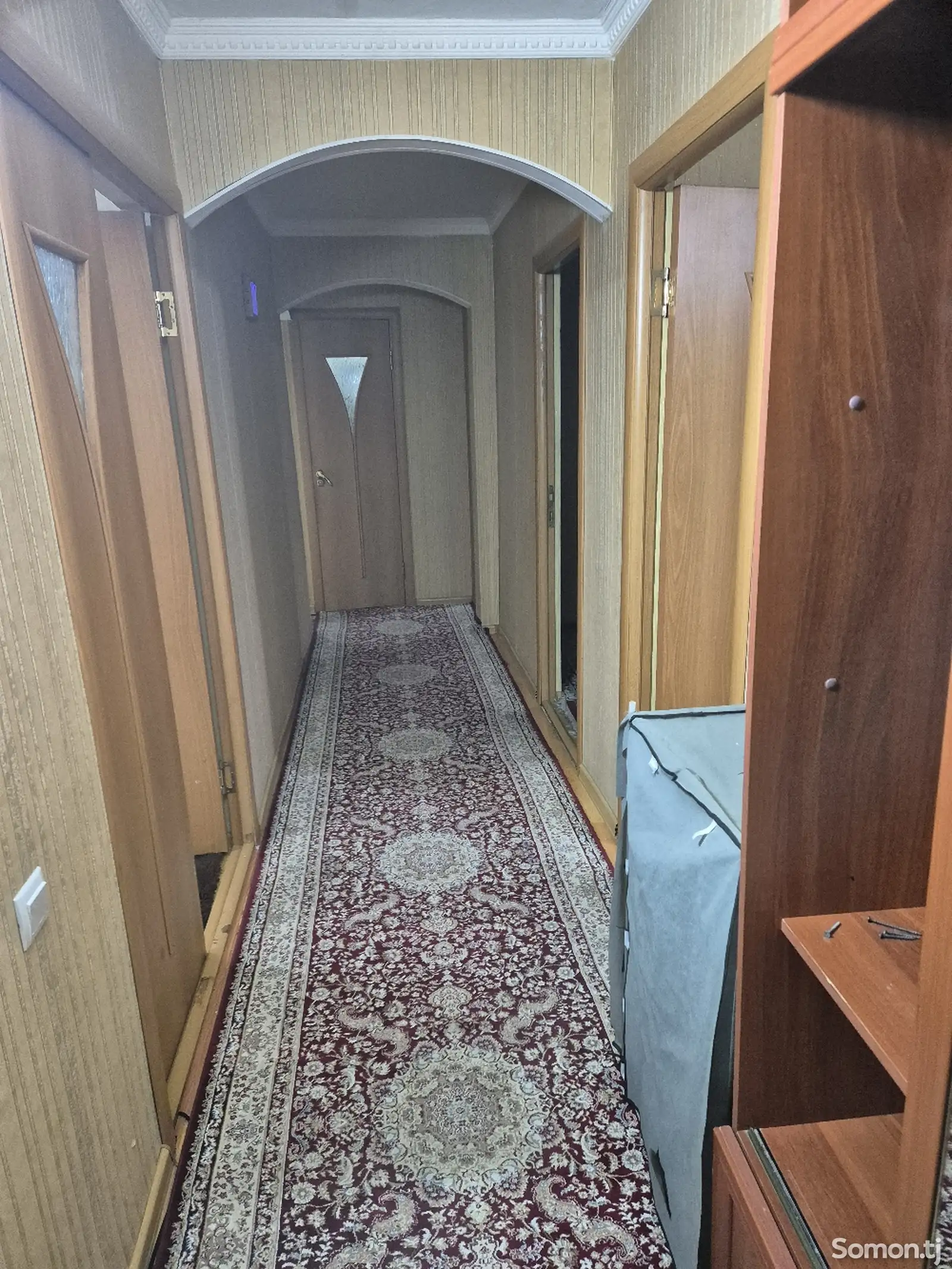 5-комн. квартира, 3 этаж, 96м², фирдаси-1