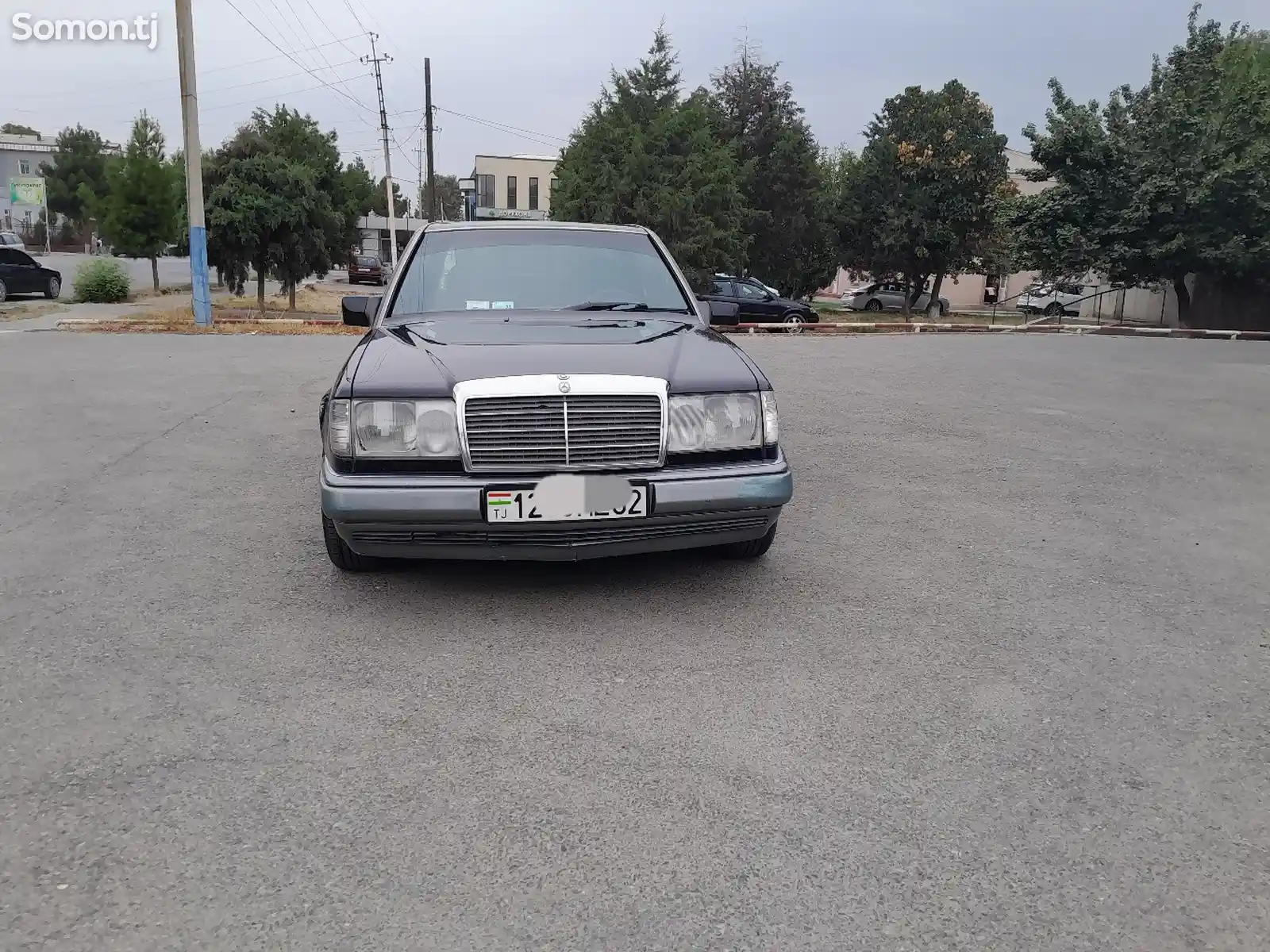 Mercedes-Benz W124, 1992-3