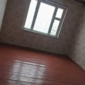 3-комн. квартира, 5 этаж, 68 м², 8 мкр