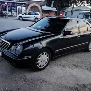 Mercedes-Benz E class, 2000