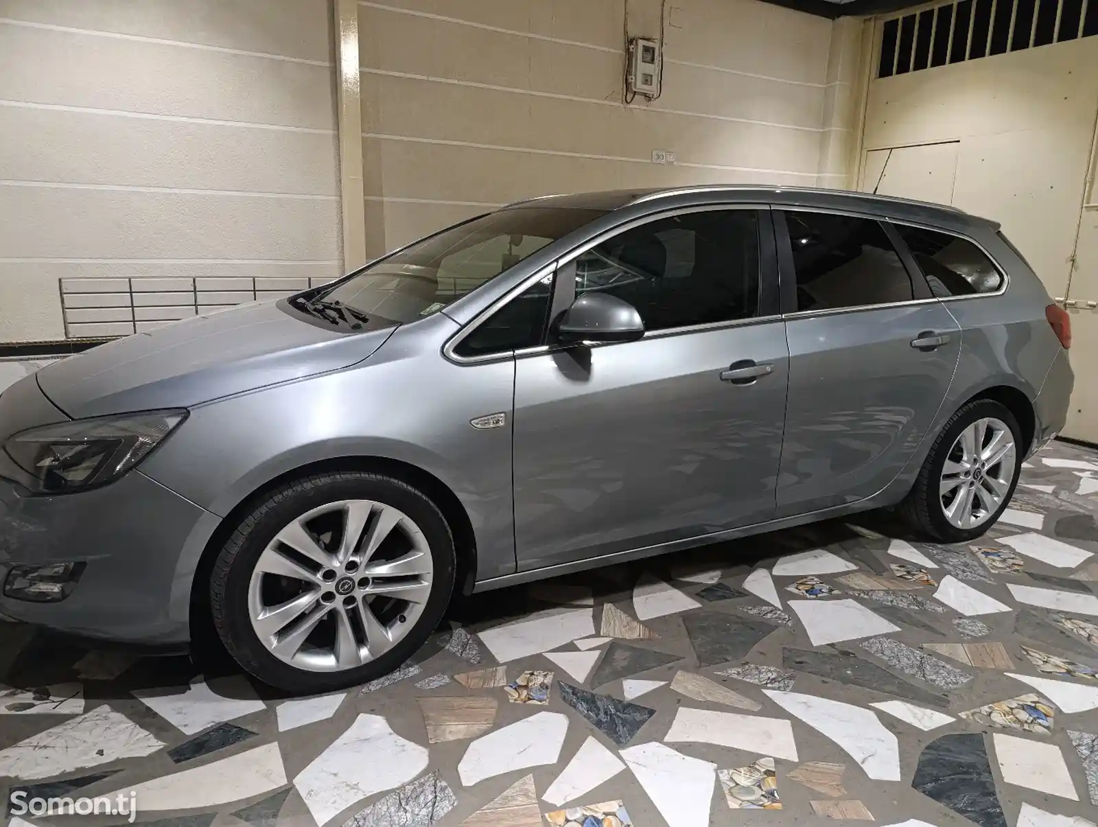 Opel Astra J, 2011-2