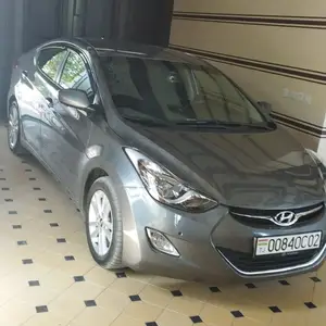 Hyundai Elantra, 2012