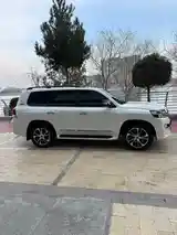 Toyota Land Cruiser, 2021-9