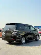 Toyota Vellfire, 2014-4