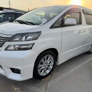 Toyota Vellfire, 2014