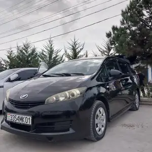 Toyota Wish, 2011