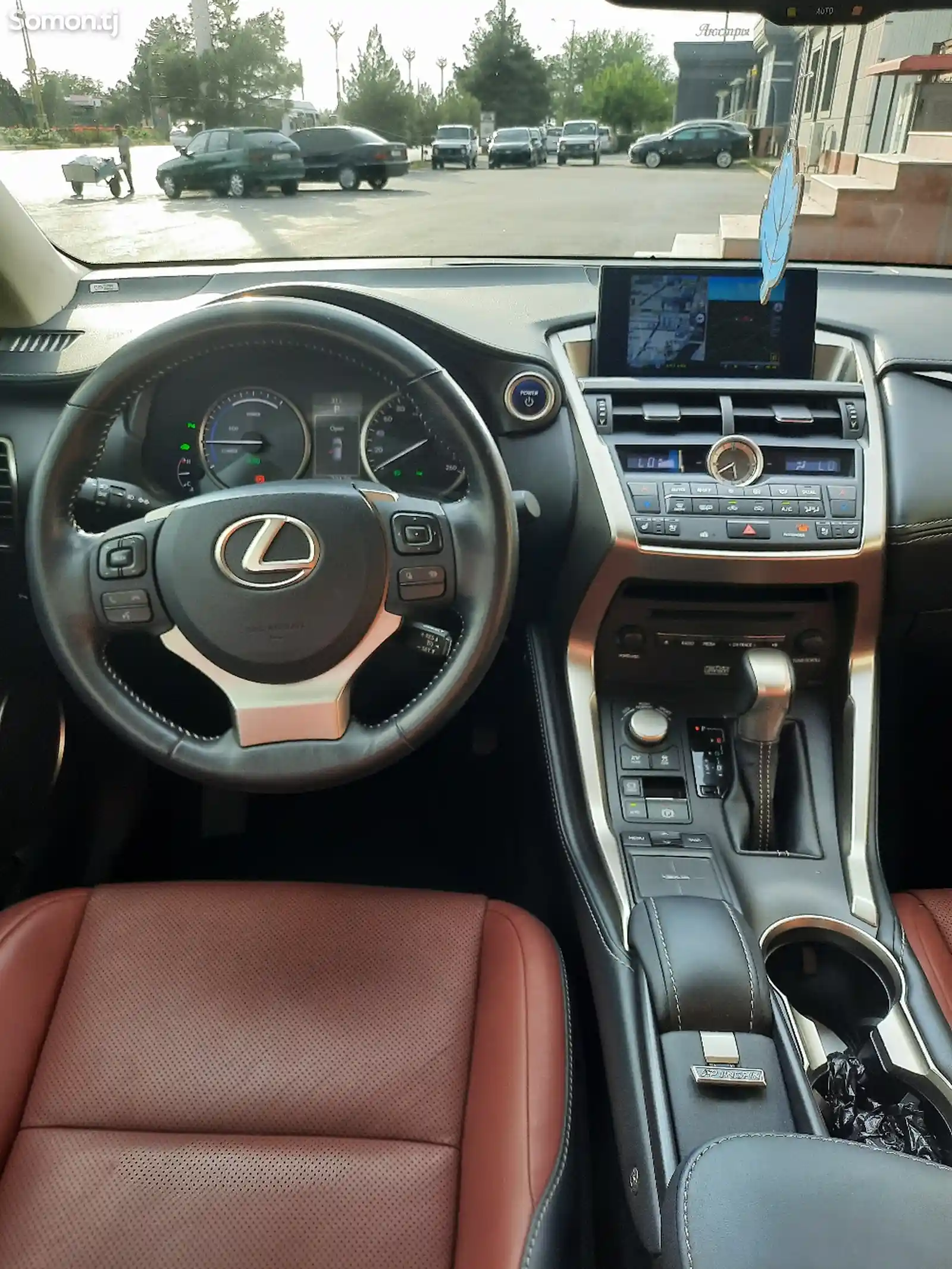 Lexus NX series, 2016-10