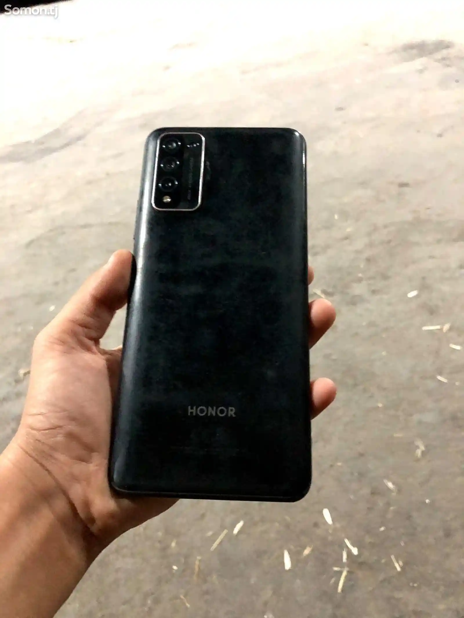 Телефон Honor-2