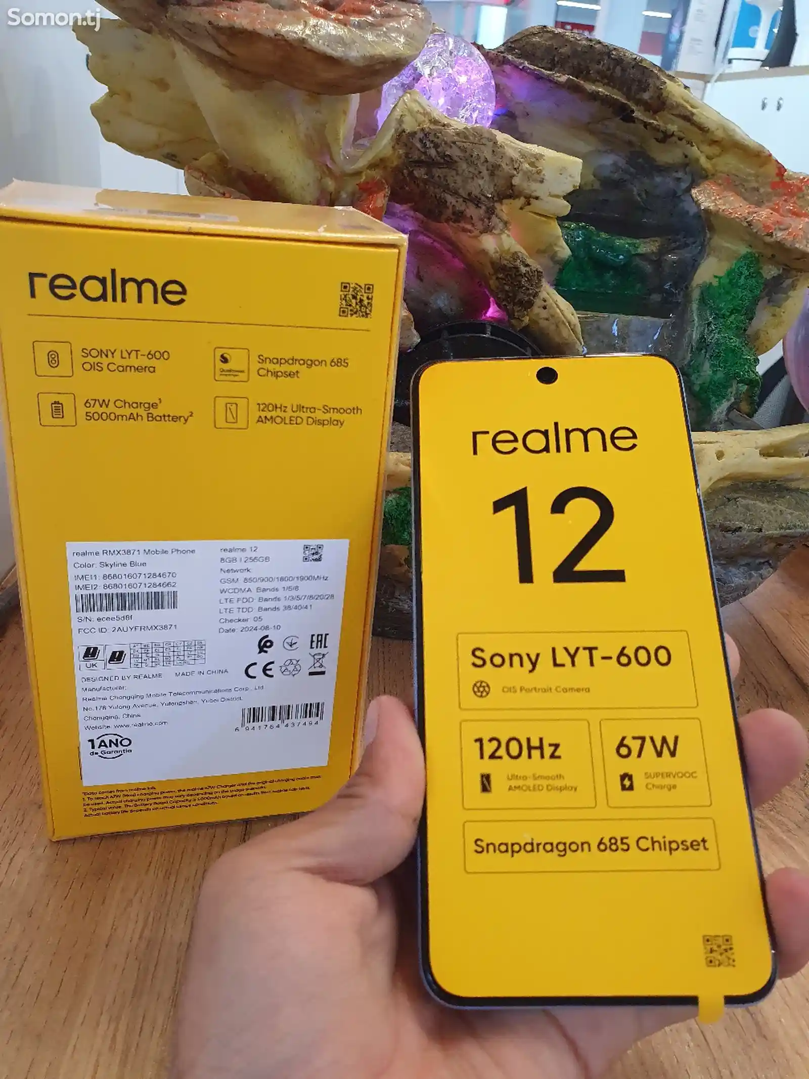 Realme 12