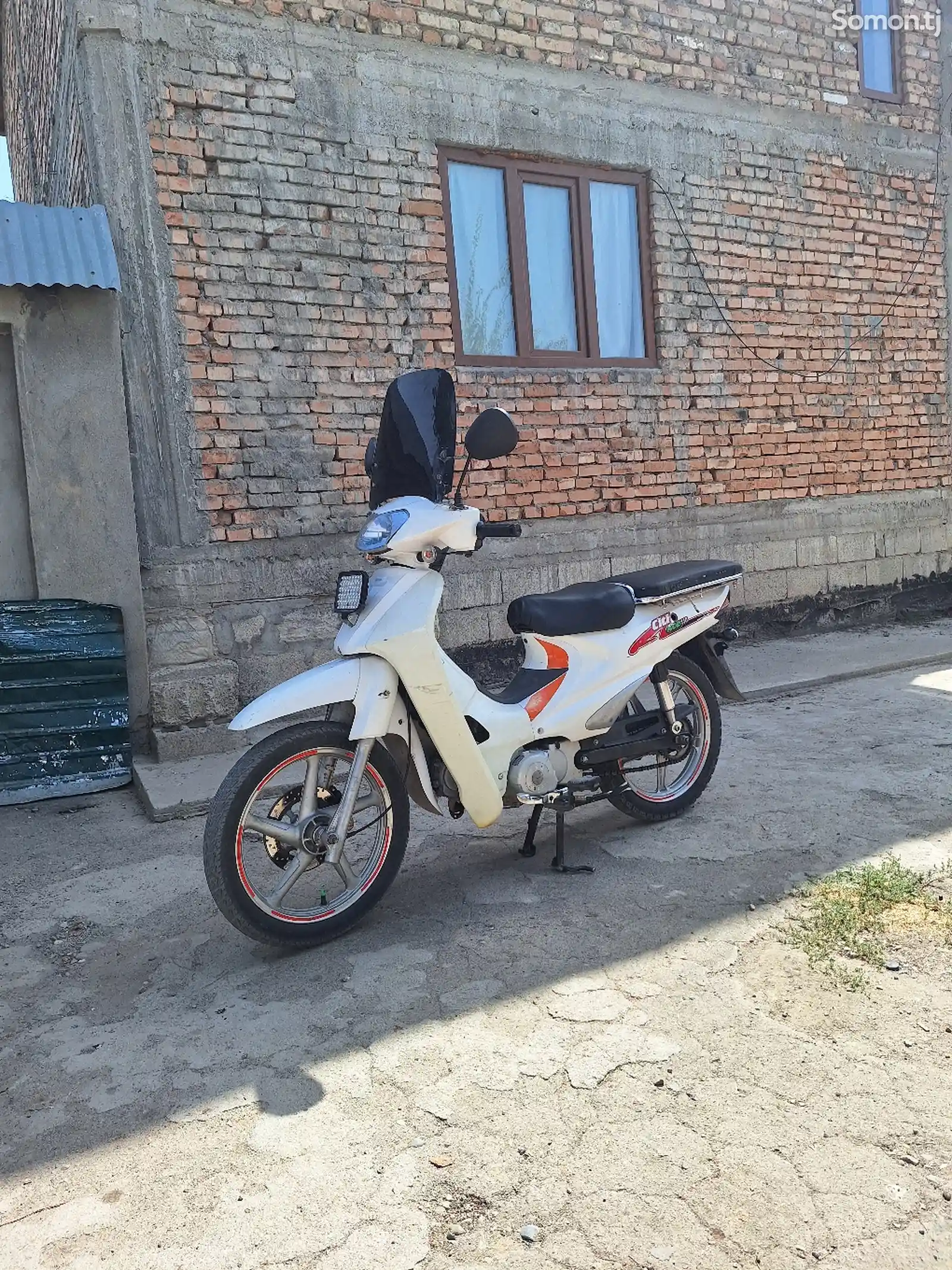 Скутер Утка 125 ку-4