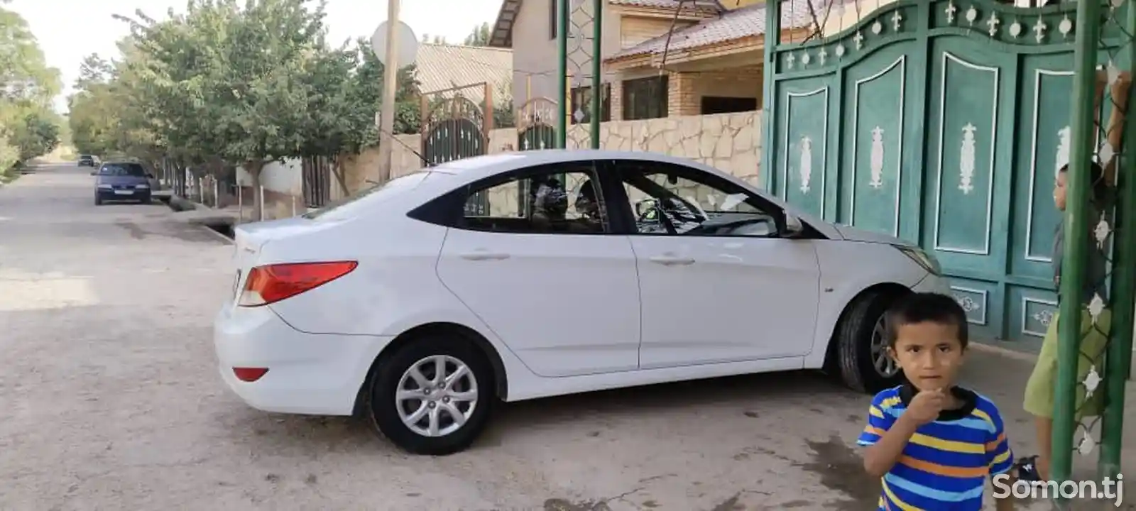 Hyundai Accent, 2011-1