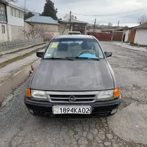 Opel Astra F, 1992