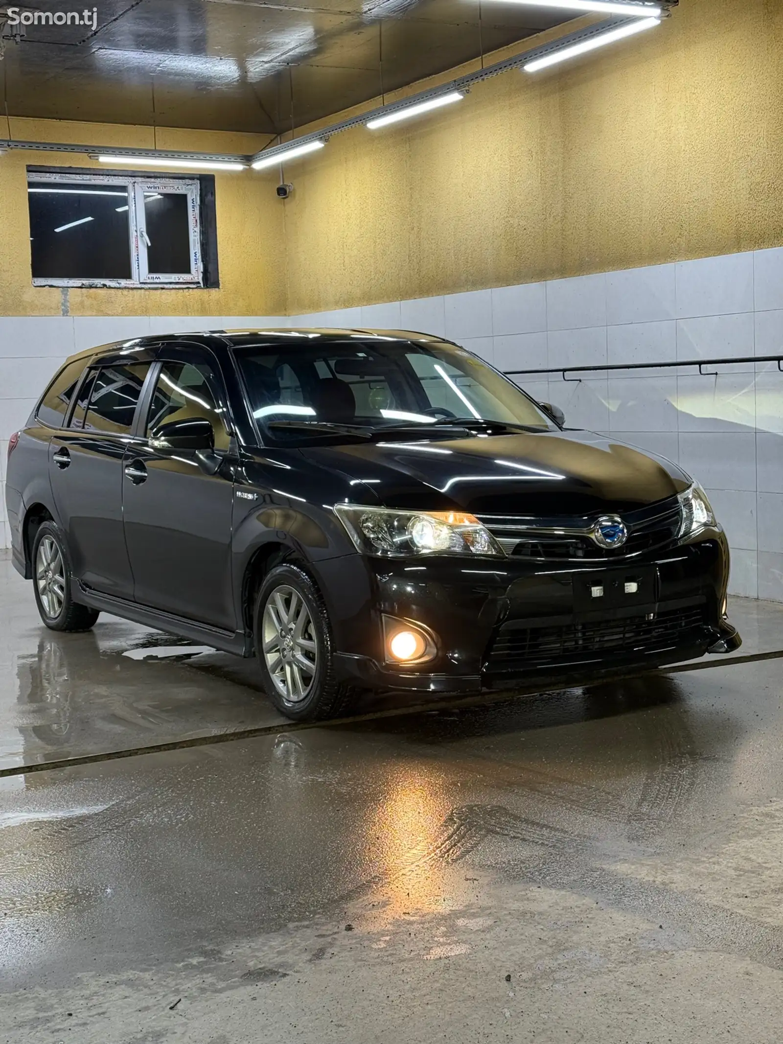 Toyota Fielder, 2015-1