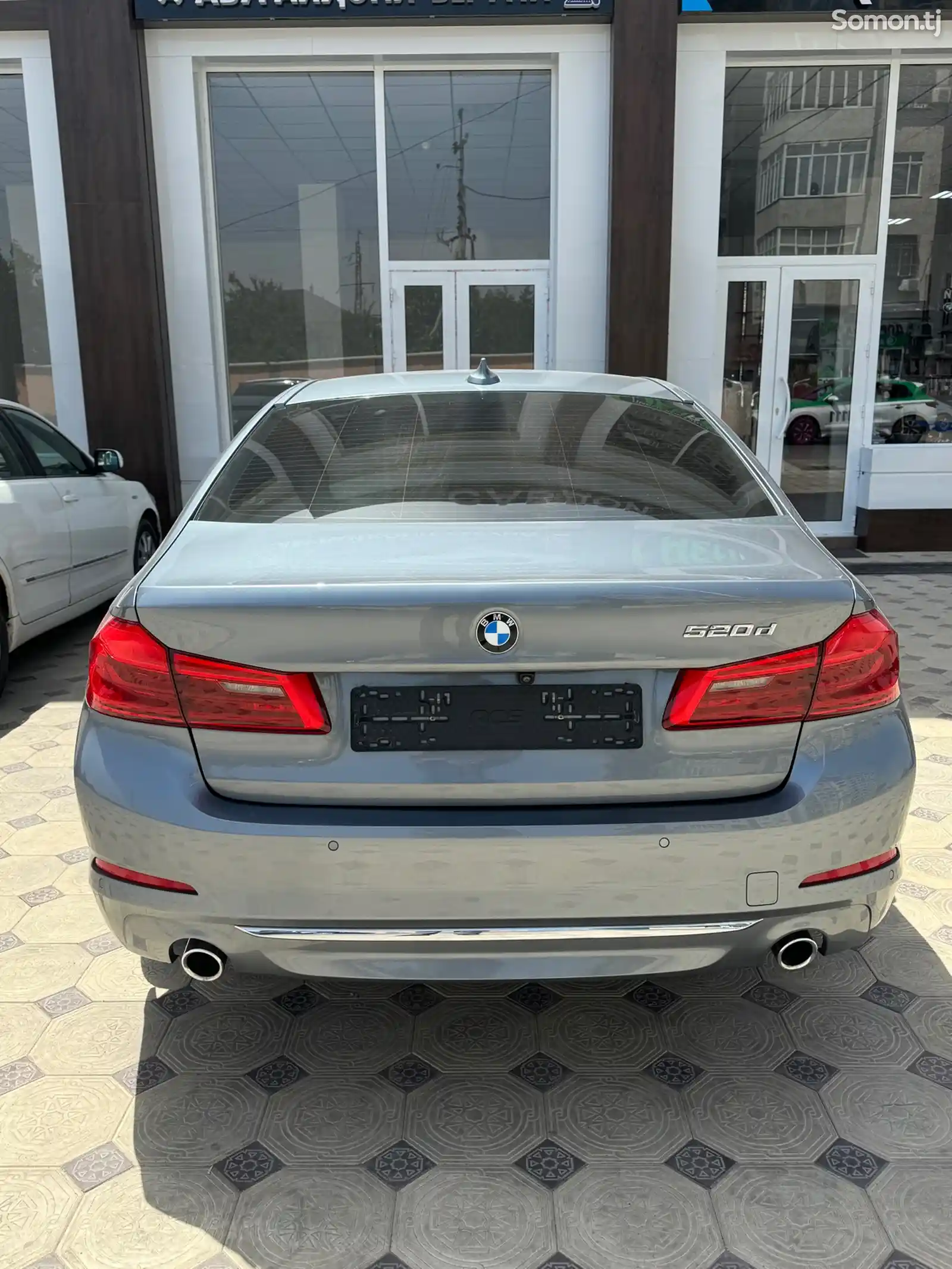 BMW 5 series, 2020-4