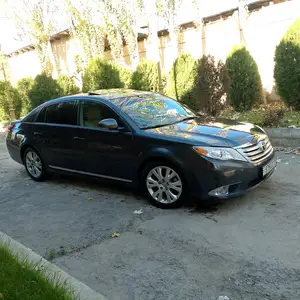 Toyota Avalon, 2011