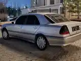 Mercedes-Benz E class, 1998-6