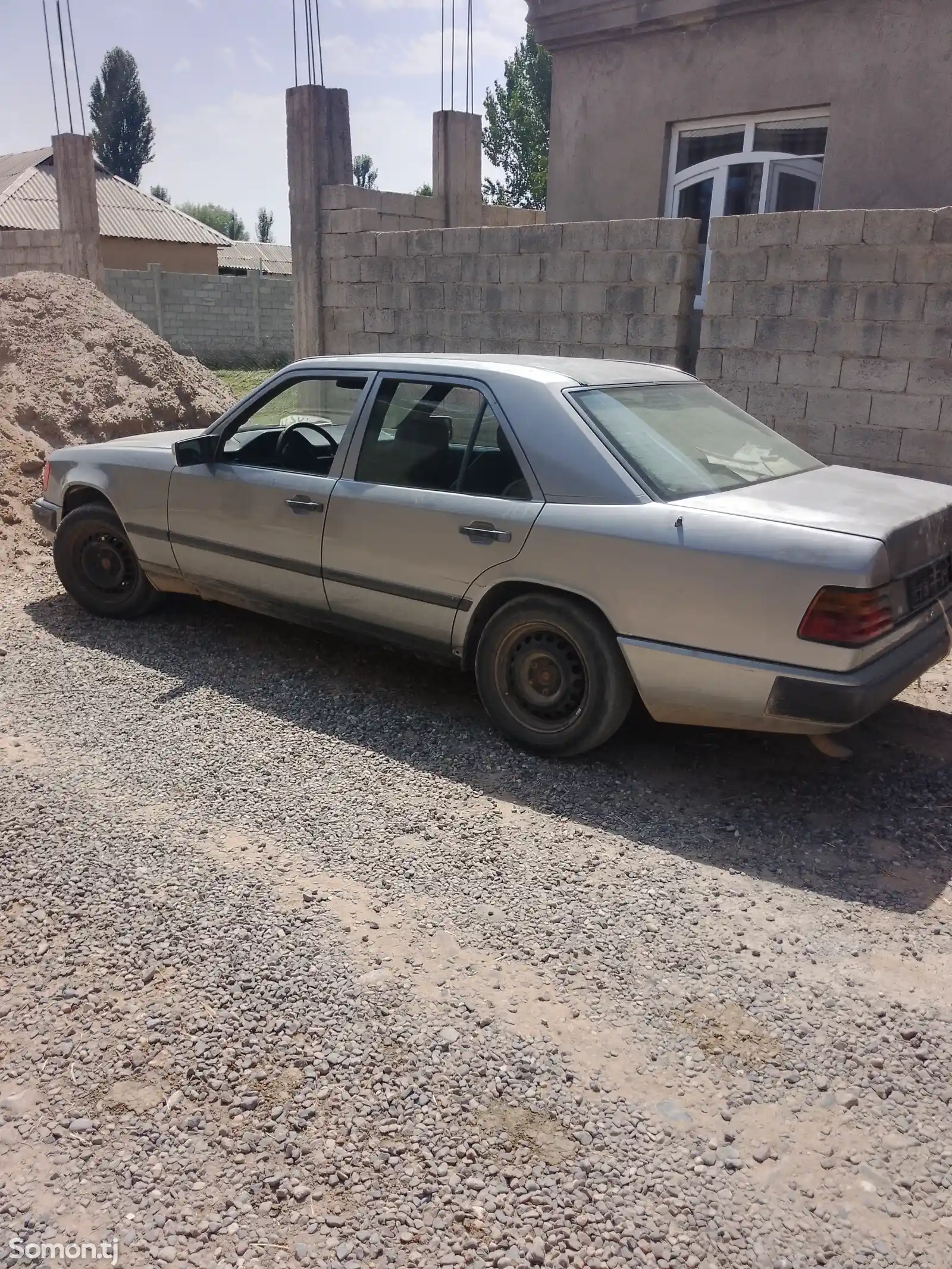 Mercedes-Benz W124, 1986-3