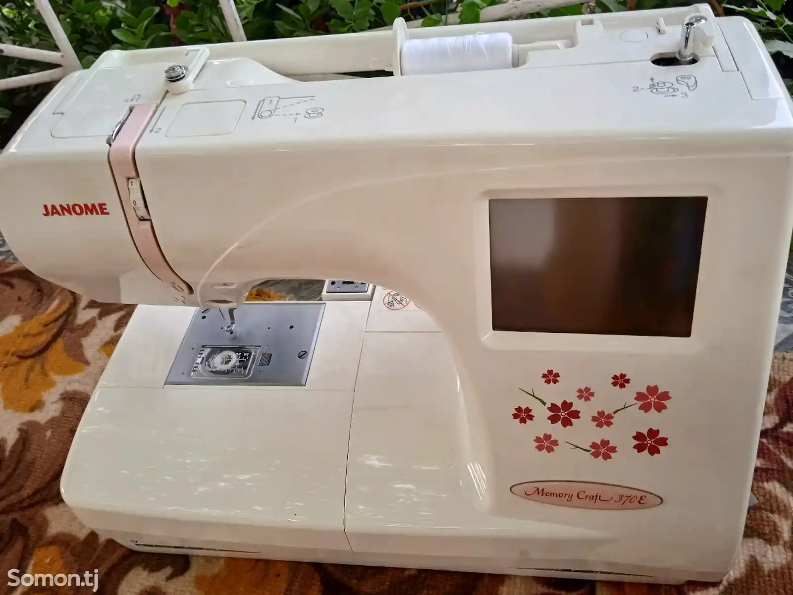 Вышивальная машина Janome Memory Craft 370E-3