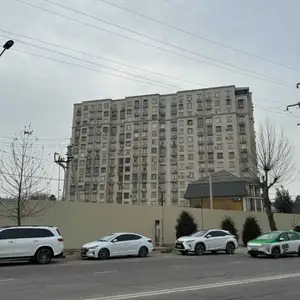 2-комн. квартира, 6 этаж, 68м², Сино