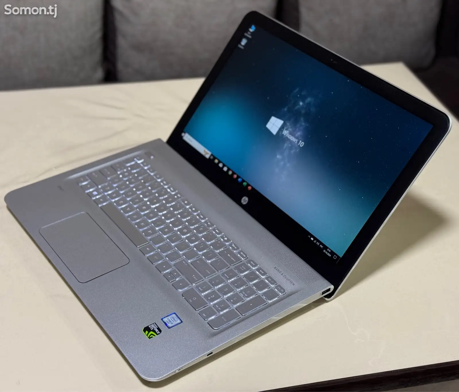 Ноутбук HP Envy 15 i5-6gen-2