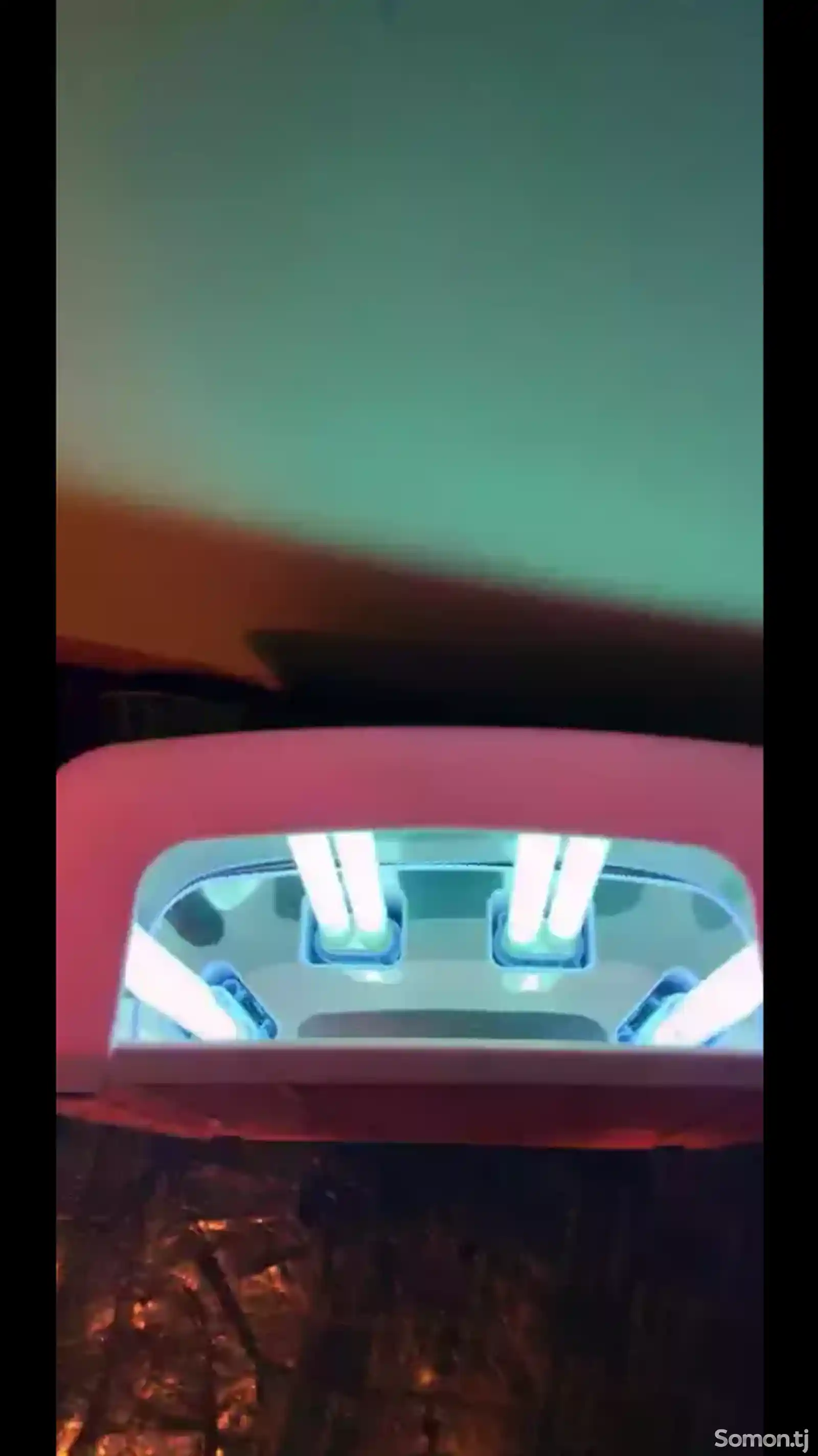 Ультрафиолетовый светильник-2